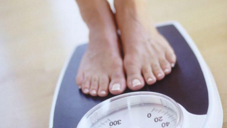 It is normal to lose 1 to 2 kg per month. 
